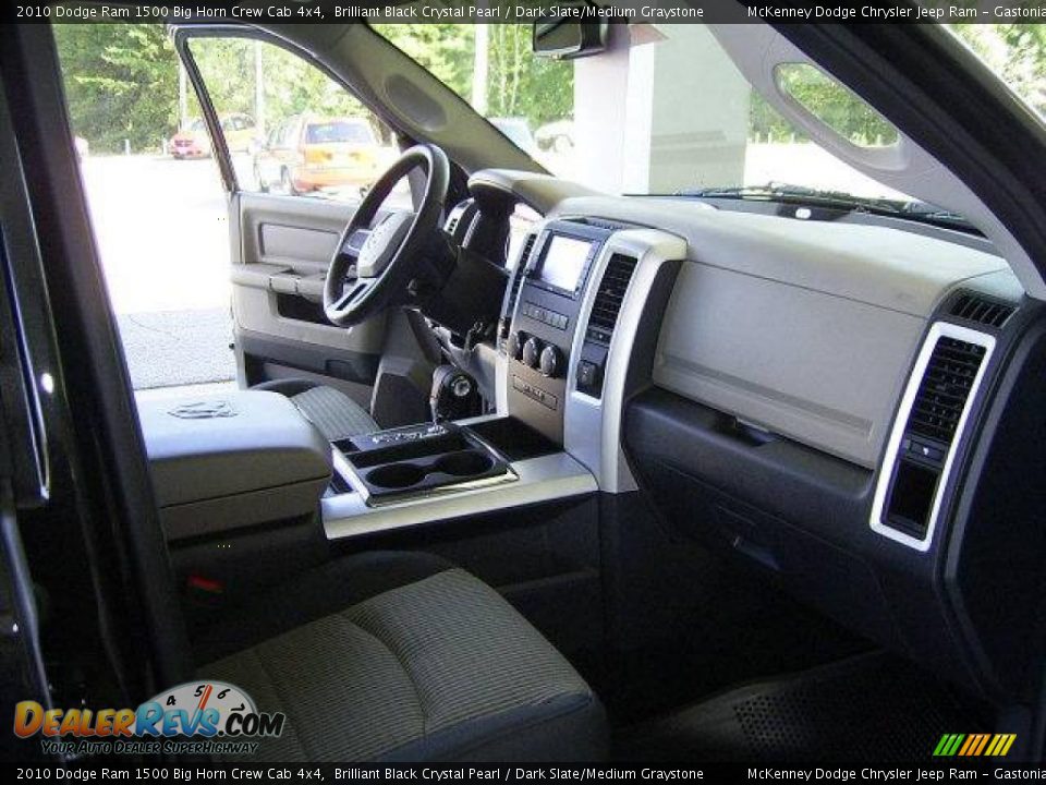 2010 Dodge Ram 1500 Big Horn Crew Cab 4x4 Brilliant Black Crystal Pearl / Dark Slate/Medium Graystone Photo #16