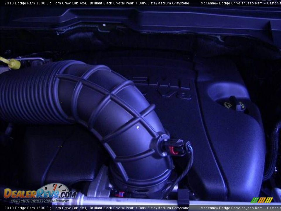 2010 Dodge Ram 1500 Big Horn Crew Cab 4x4 Brilliant Black Crystal Pearl / Dark Slate/Medium Graystone Photo #20