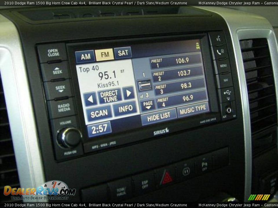 2010 Dodge Ram 1500 Big Horn Crew Cab 4x4 Brilliant Black Crystal Pearl / Dark Slate/Medium Graystone Photo #25