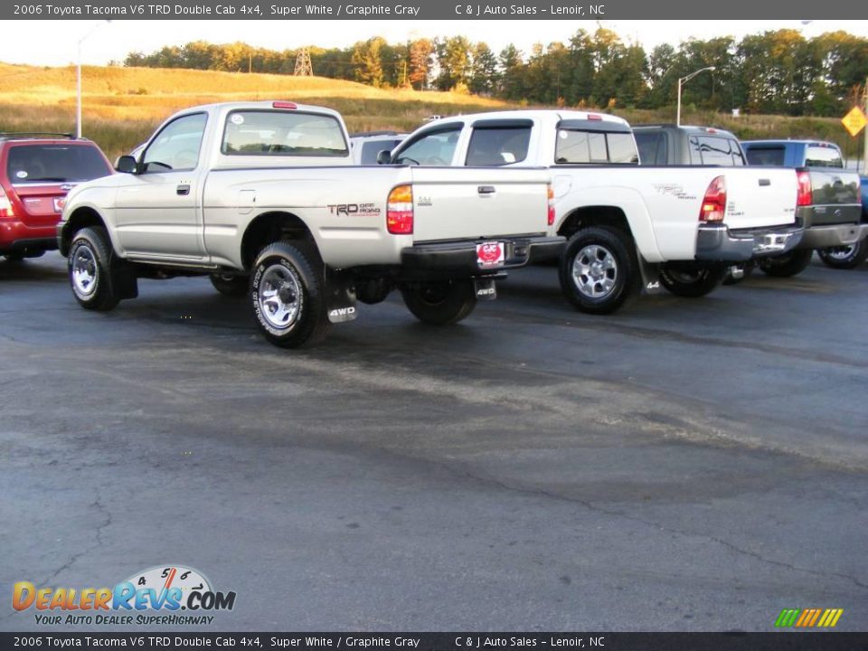 2006 Toyota Tacoma V6 TRD Double Cab 4x4 Super White / Graphite Gray Photo #14
