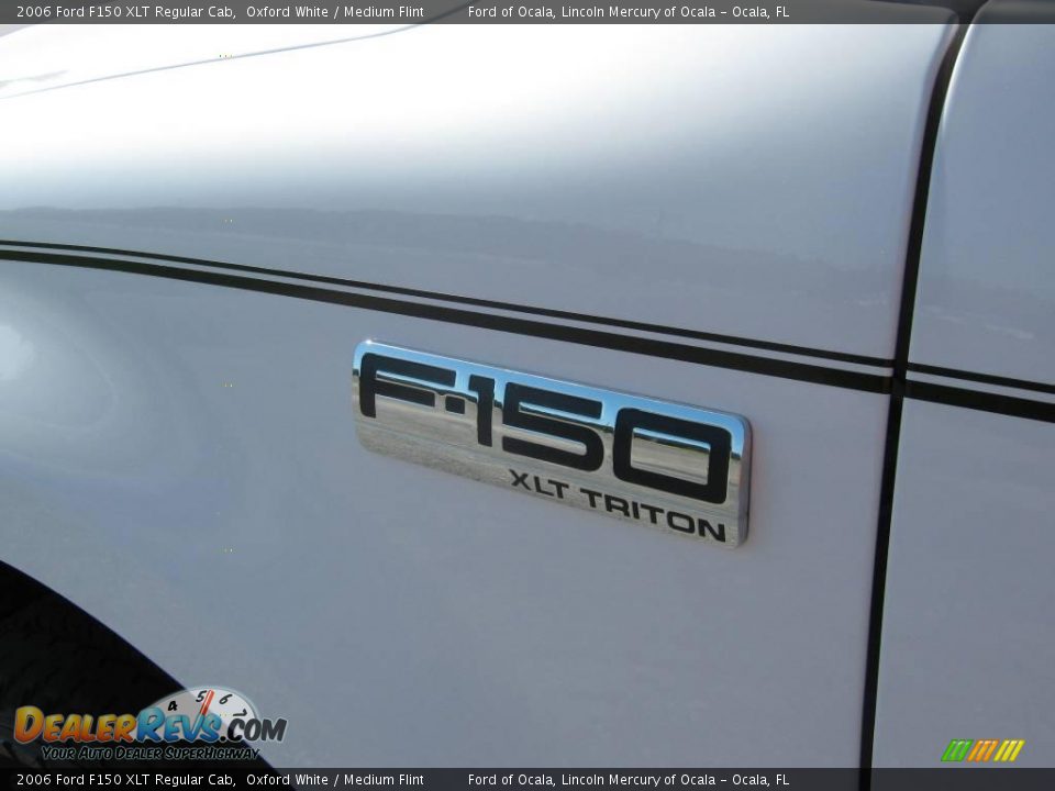 2006 Ford F150 XLT Regular Cab Oxford White / Medium Flint Photo #12