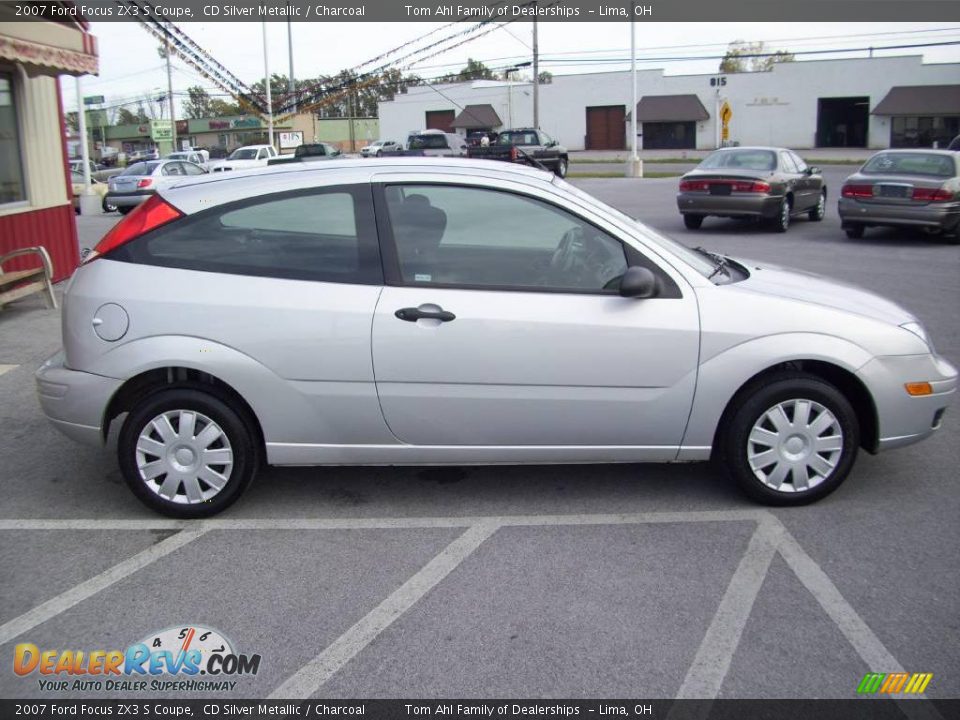 2007 Ford Focus ZX3 S Coupe CD Silver Metallic / Charcoal Photo #7