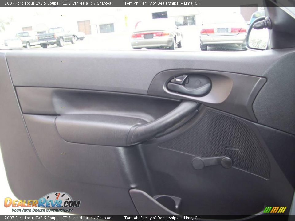 2007 Ford Focus ZX3 S Coupe CD Silver Metallic / Charcoal Photo #13