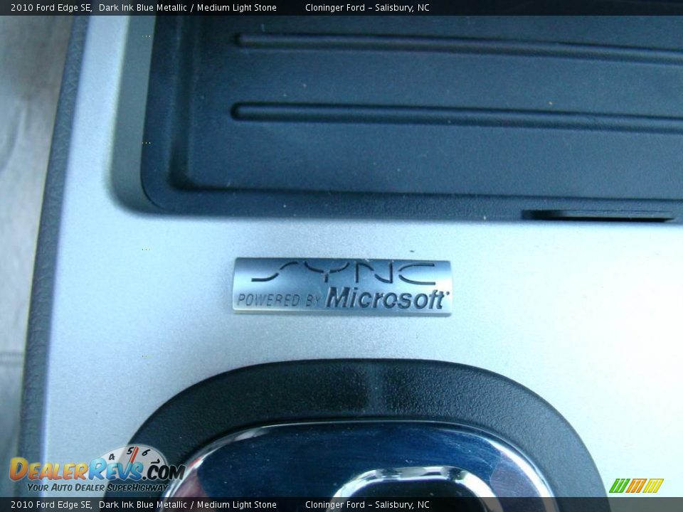 2010 Ford Edge SE Dark Ink Blue Metallic / Medium Light Stone Photo #23