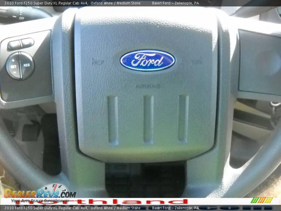 2010 Ford F250 Super Duty XL Regular Cab 4x4 Oxford White / Medium Stone Photo #19