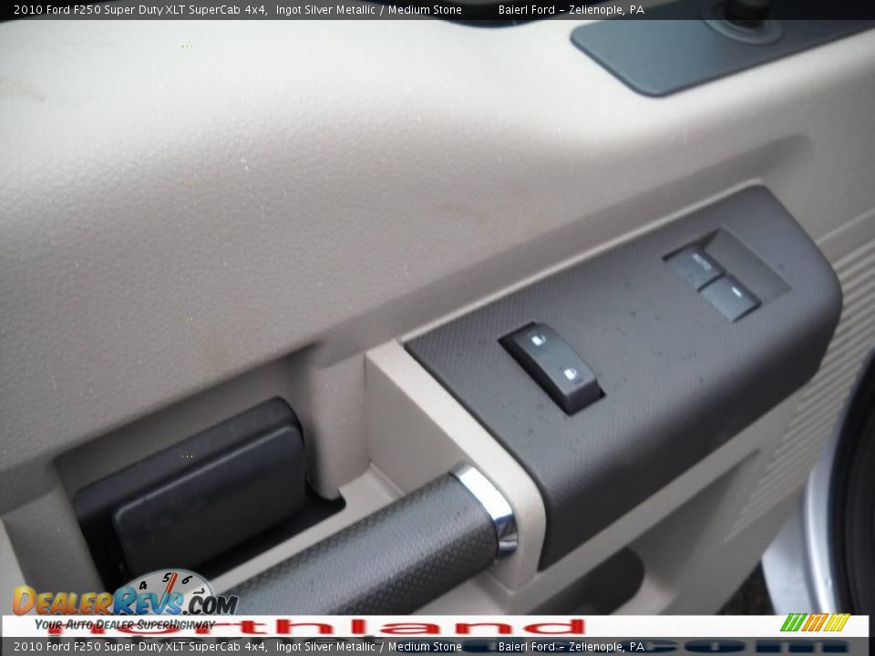 2010 Ford F250 Super Duty XLT SuperCab 4x4 Ingot Silver Metallic / Medium Stone Photo #17
