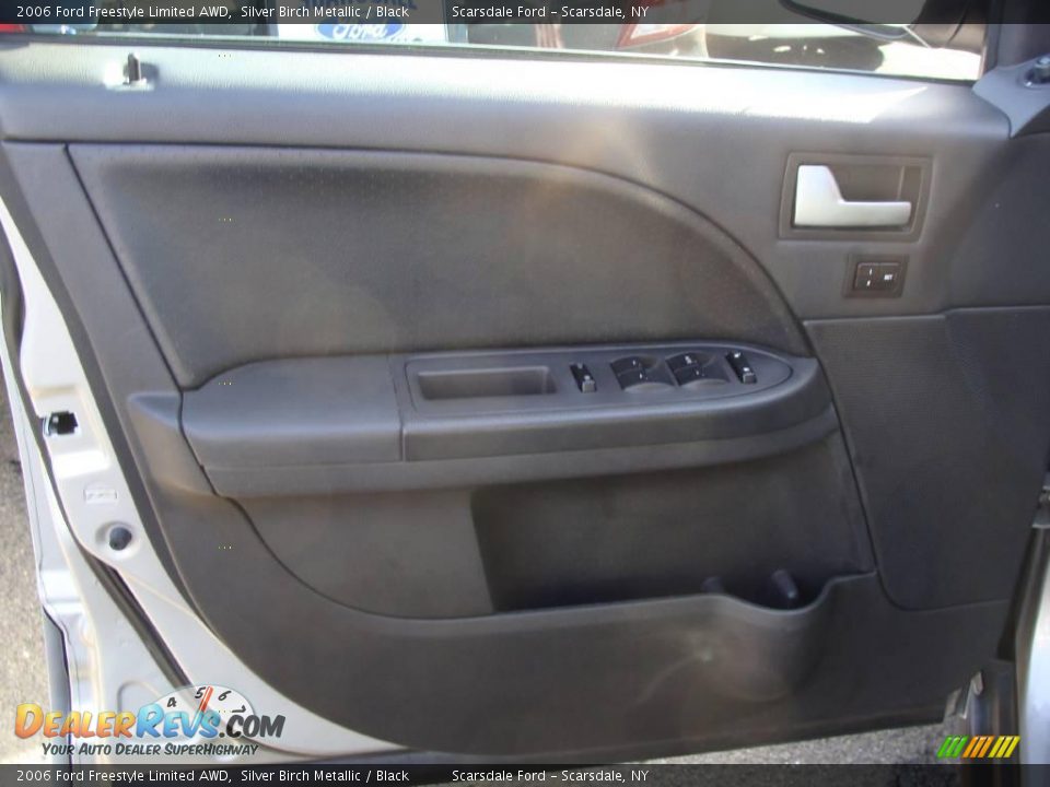 2006 Ford Freestyle Limited AWD Silver Birch Metallic / Black Photo #9