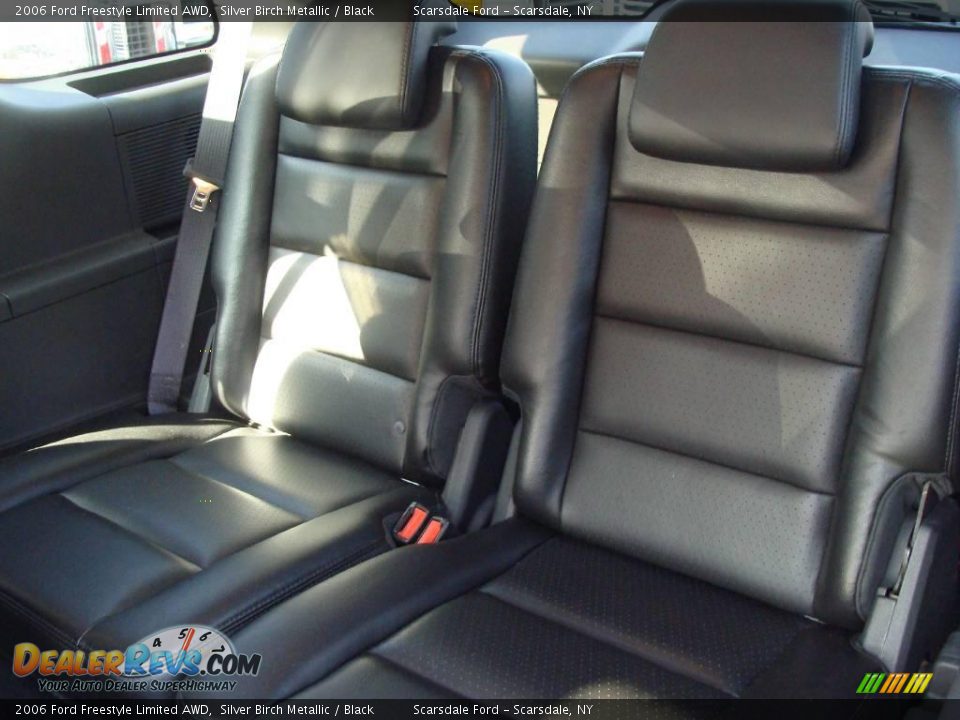 2006 Ford Freestyle Limited AWD Silver Birch Metallic / Black Photo #16