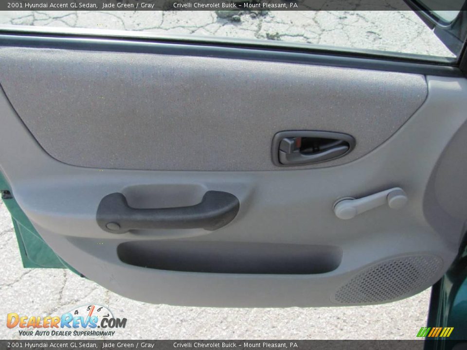 2001 Hyundai Accent GL Sedan Jade Green / Gray Photo #11