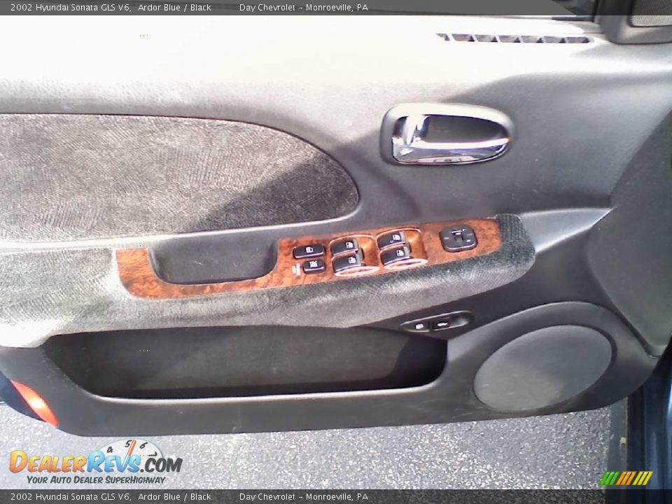 2002 Hyundai Sonata GLS V6 Ardor Blue / Black Photo #8