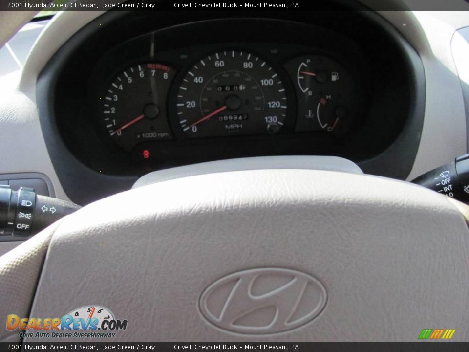 2001 Hyundai Accent GL Sedan Jade Green / Gray Photo #17