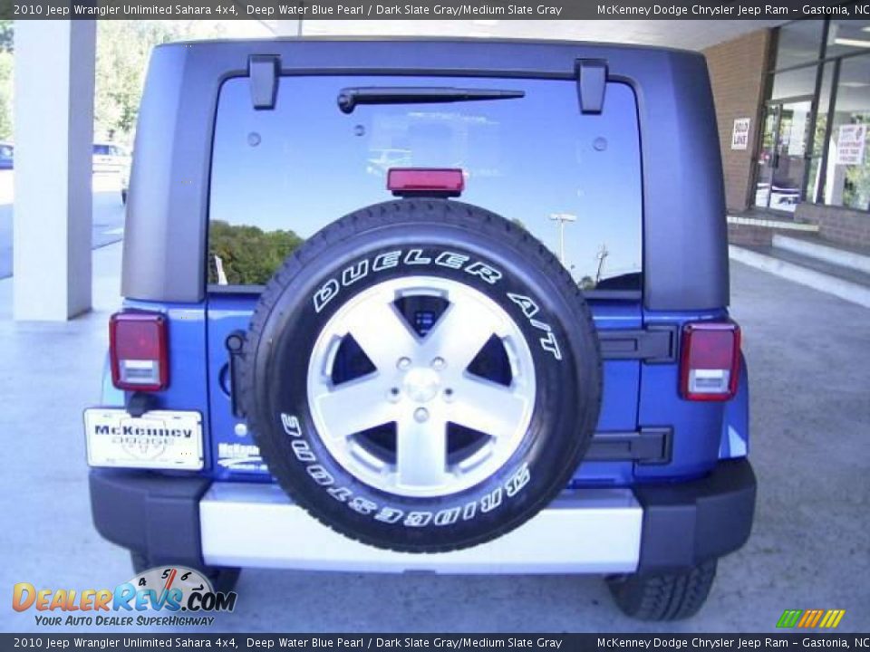 2010 Jeep Wrangler Unlimited Sahara 4x4 Deep Water Blue Pearl / Dark Slate Gray/Medium Slate Gray Photo #4