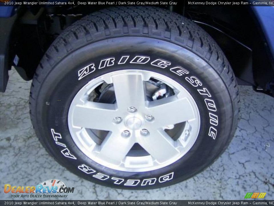 2010 Jeep Wrangler Unlimited Sahara 4x4 Deep Water Blue Pearl / Dark Slate Gray/Medium Slate Gray Photo #8
