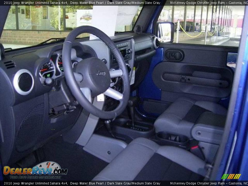 2010 Jeep Wrangler Unlimited Sahara 4x4 Deep Water Blue Pearl / Dark Slate Gray/Medium Slate Gray Photo #12