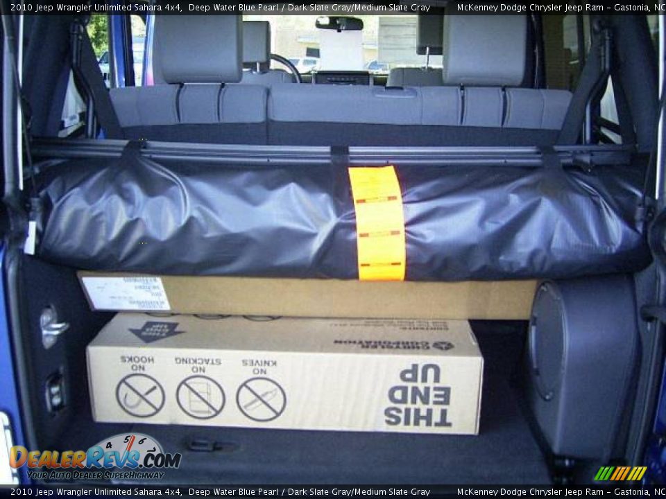2010 Jeep Wrangler Unlimited Sahara 4x4 Deep Water Blue Pearl / Dark Slate Gray/Medium Slate Gray Photo #16