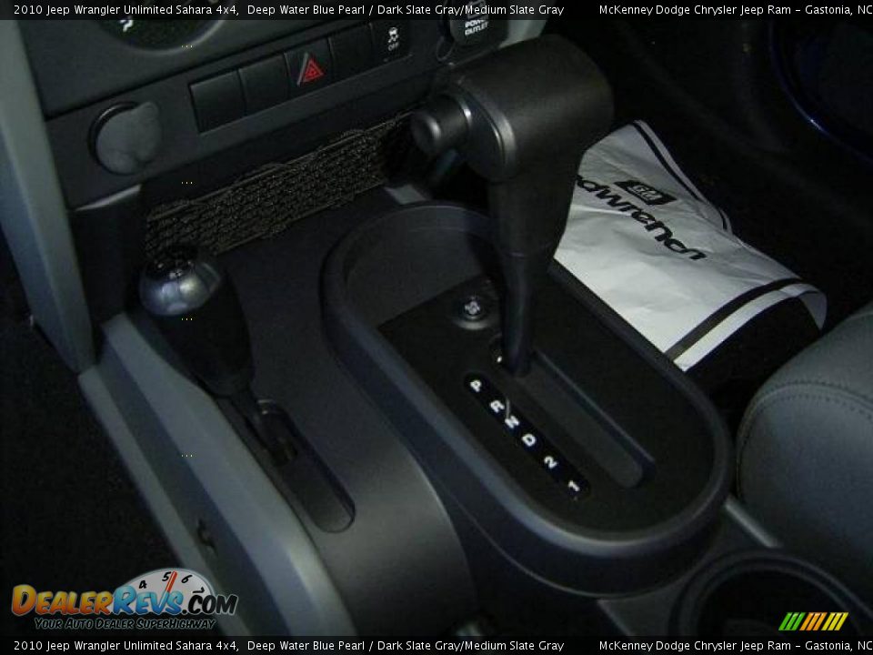 2010 Jeep Wrangler Unlimited Sahara 4x4 Deep Water Blue Pearl / Dark Slate Gray/Medium Slate Gray Photo #24
