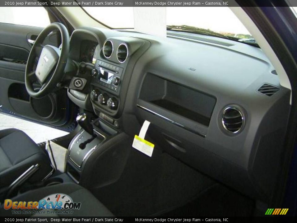 2010 Jeep Patriot Sport Deep Water Blue Pearl / Dark Slate Gray Photo #15