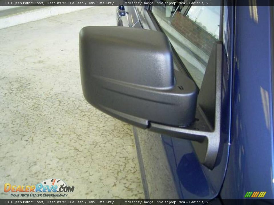 2010 Jeep Patriot Sport Deep Water Blue Pearl / Dark Slate Gray Photo #18
