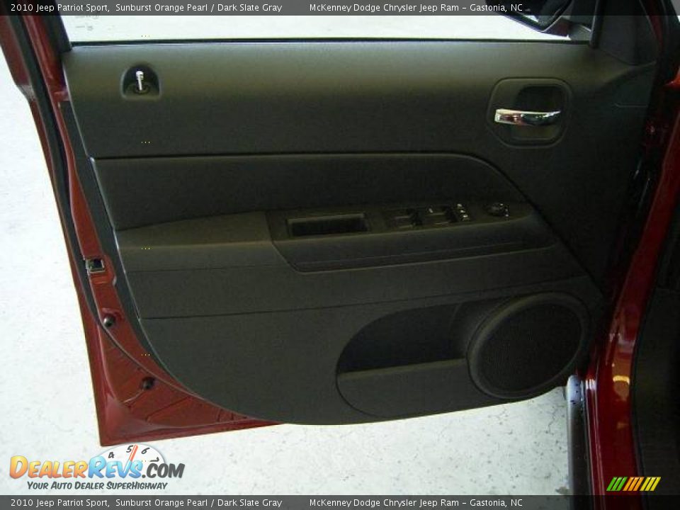 2010 Jeep Patriot Sport Sunburst Orange Pearl / Dark Slate Gray Photo #8
