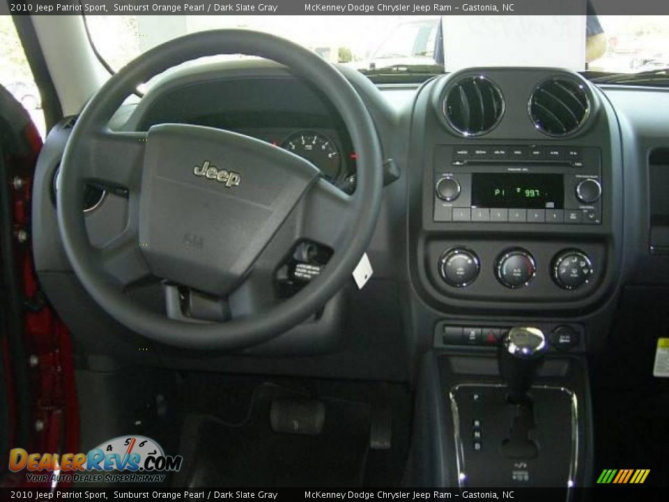 2010 Jeep Patriot Sport Sunburst Orange Pearl / Dark Slate Gray Photo #22