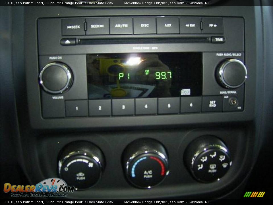 2010 Jeep Patriot Sport Sunburst Orange Pearl / Dark Slate Gray Photo #24
