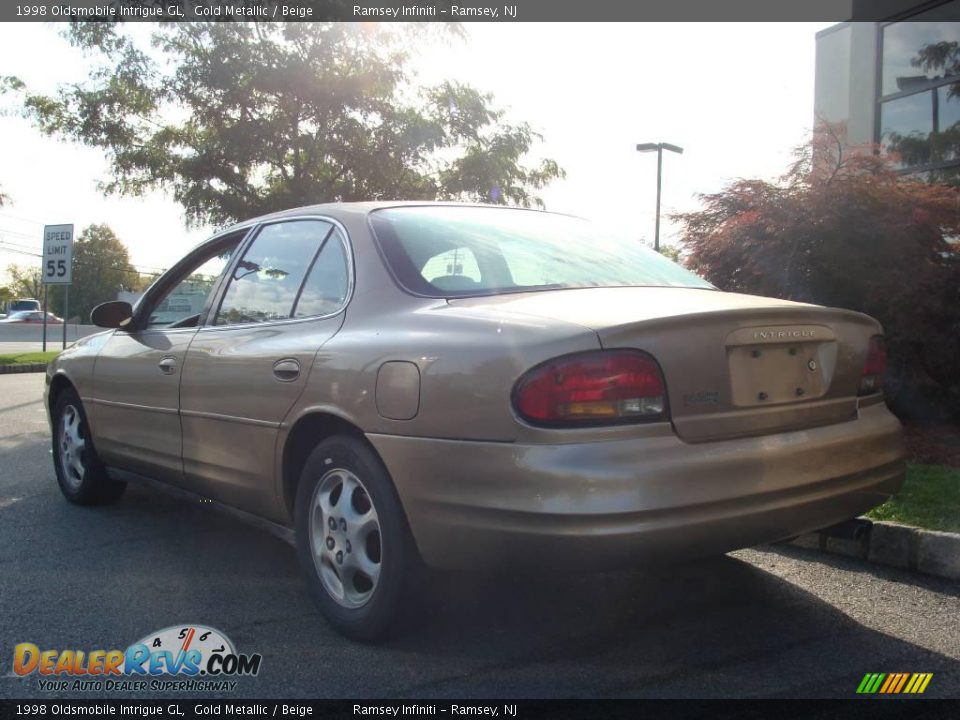 1998 Oldsmobile Intrigue GL Gold Metallic / Beige Photo #6