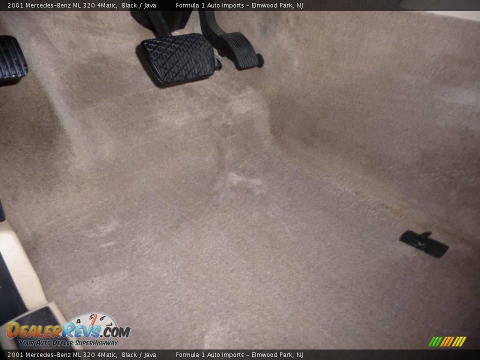 2001 Mercedes-Benz ML 320 4Matic Black / Java Photo #17