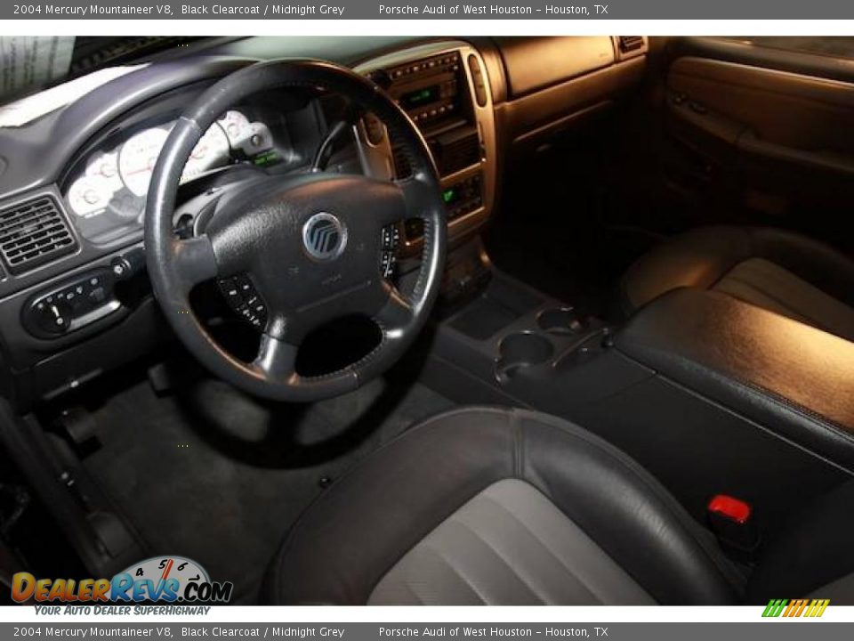 2004 Mercury Mountaineer V8 Black Clearcoat / Midnight Grey Photo #4