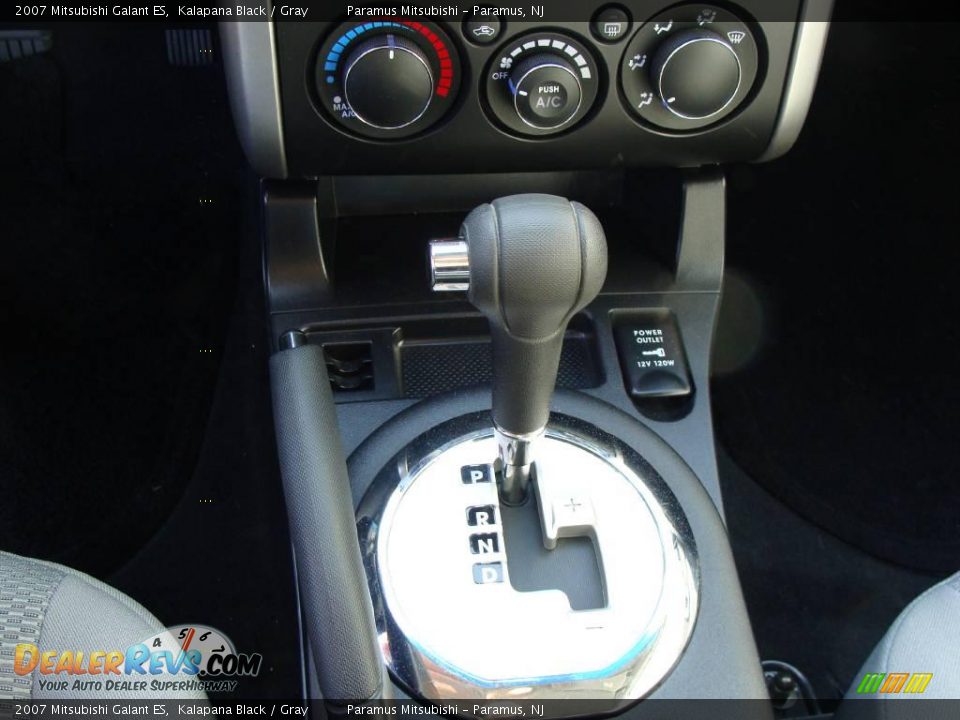2007 Mitsubishi Galant ES Kalapana Black / Gray Photo #13