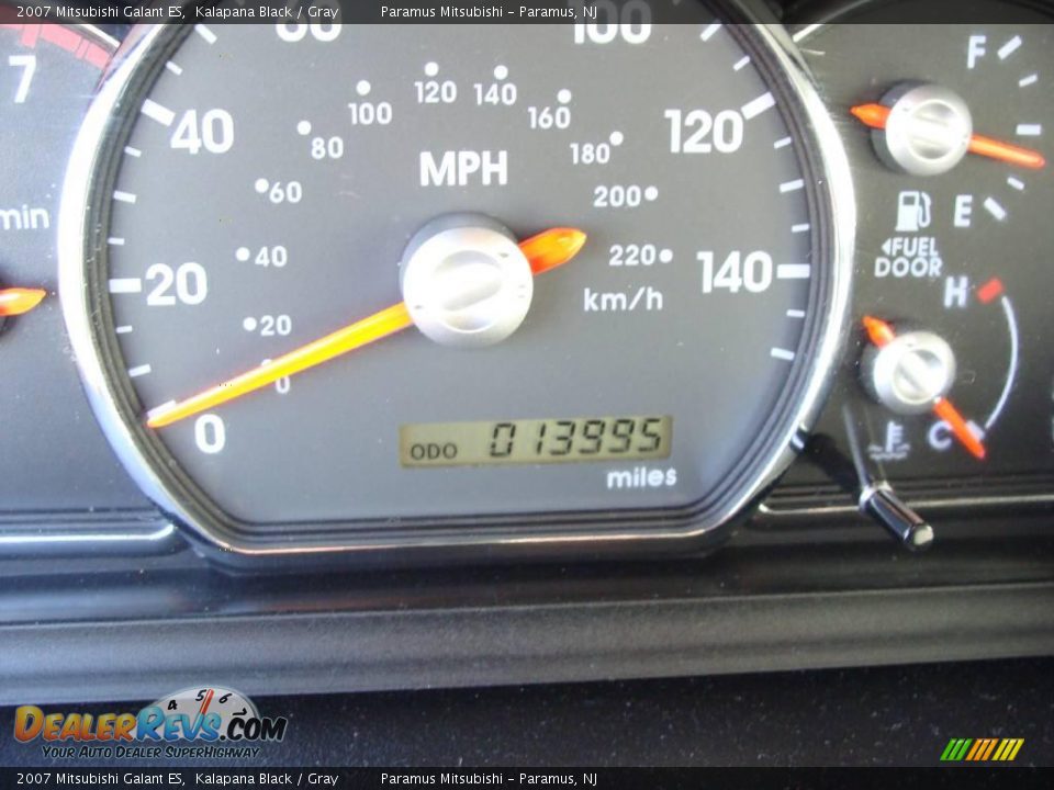 2007 Mitsubishi Galant ES Kalapana Black / Gray Photo #14