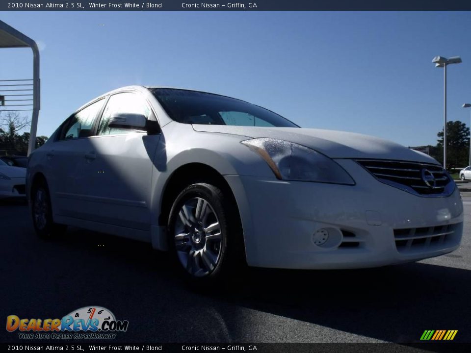 2010 Nissan Altima 2.5 SL Winter Frost White / Blond Photo #7