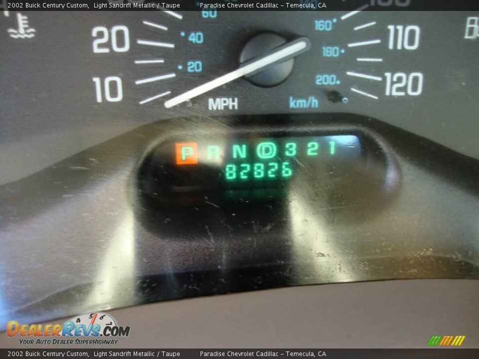 2002 Buick Century Custom Light Sandrift Metallic / Taupe Photo #8