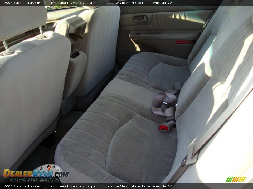 2002 Buick Century Custom Light Sandrift Metallic / Taupe Photo #10