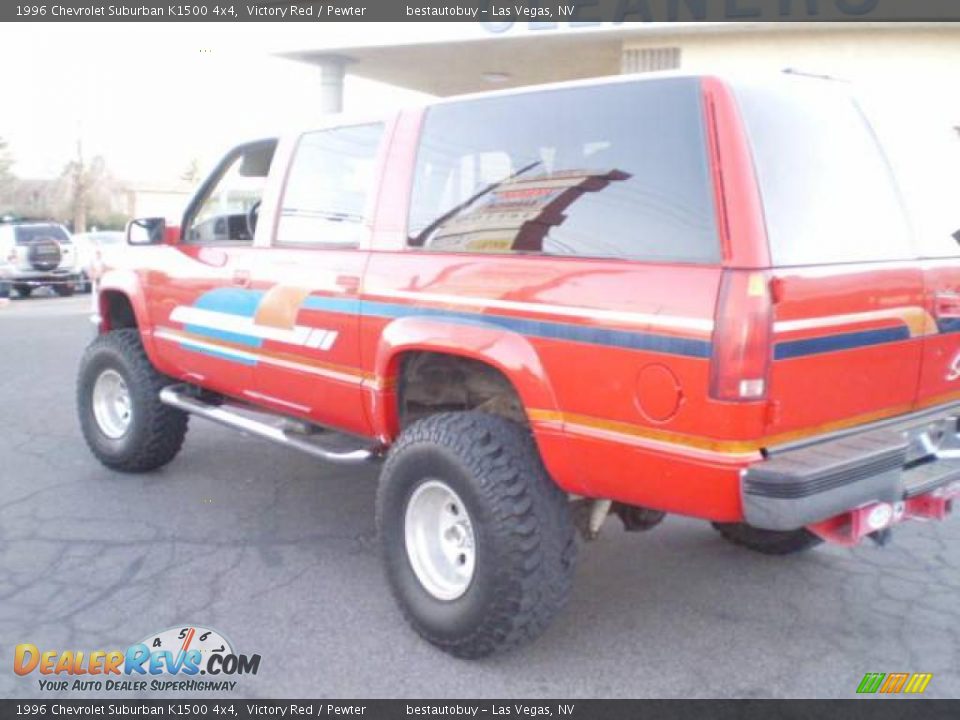 1996 Chevrolet Suburban K1500 4x4 Victory Red / Pewter Photo #4