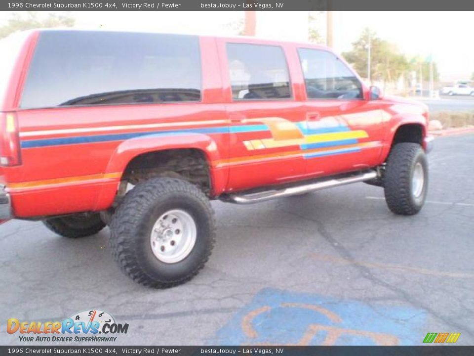 1996 Chevrolet Suburban K1500 4x4 Victory Red / Pewter Photo #9