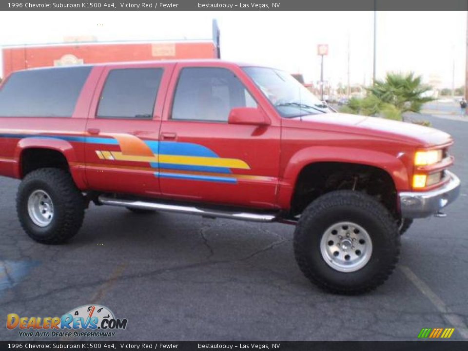 1996 Chevrolet Suburban K1500 4x4 Victory Red / Pewter Photo #12