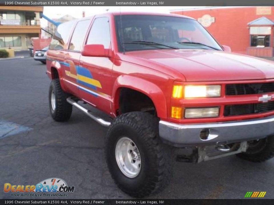1996 Chevrolet Suburban K1500 4x4 Victory Red / Pewter Photo #14