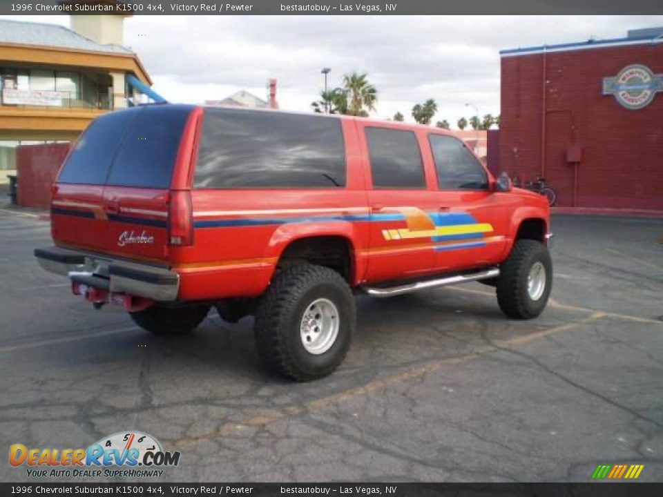 1996 Chevrolet Suburban K1500 4x4 Victory Red / Pewter Photo #22
