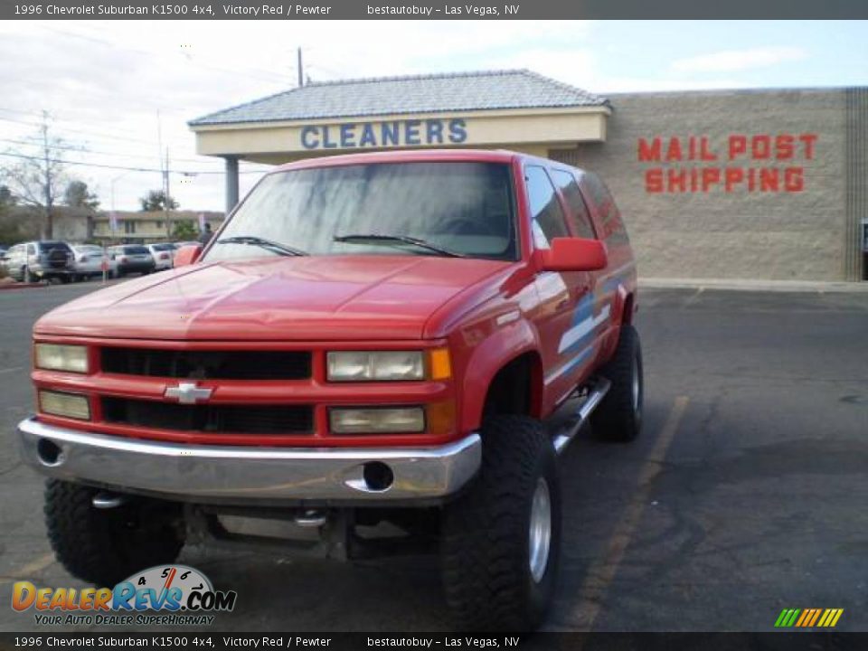 1996 Chevrolet Suburban K1500 4x4 Victory Red / Pewter Photo #27