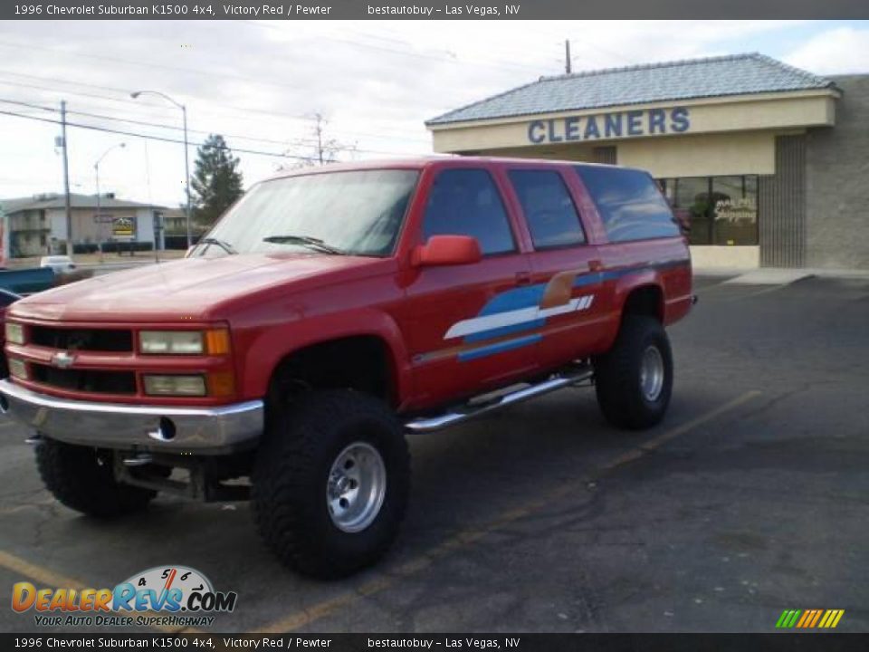 1996 Chevrolet Suburban K1500 4x4 Victory Red / Pewter Photo #28