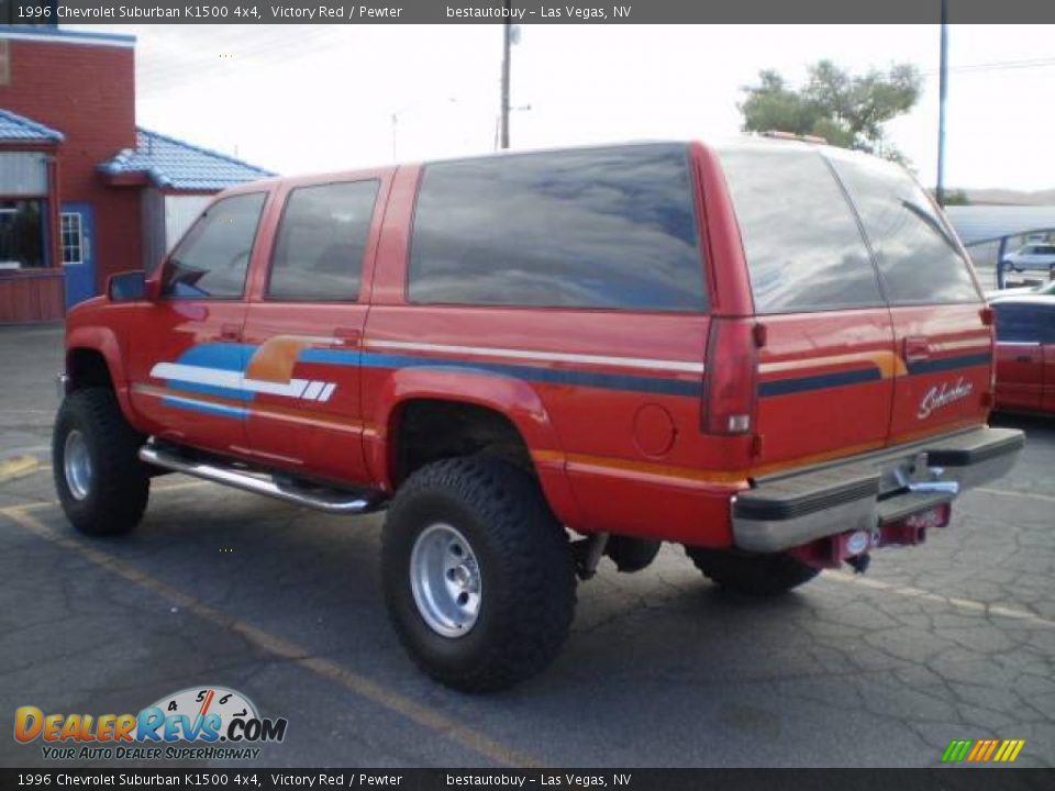 1996 Chevrolet Suburban K1500 4x4 Victory Red / Pewter Photo #32