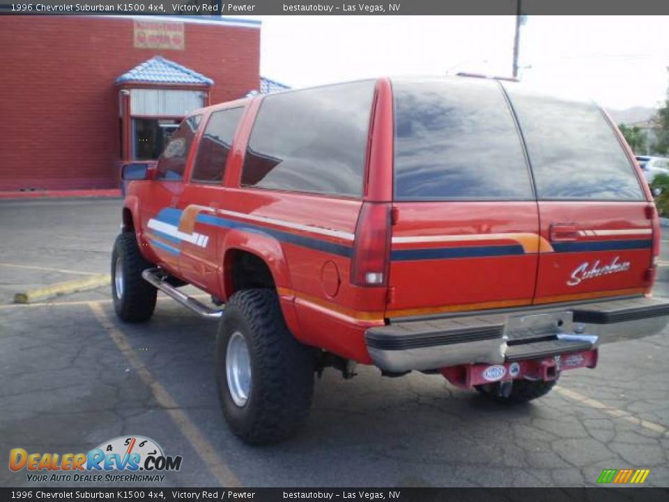 1996 Chevrolet Suburban K1500 4x4 Victory Red / Pewter Photo #33