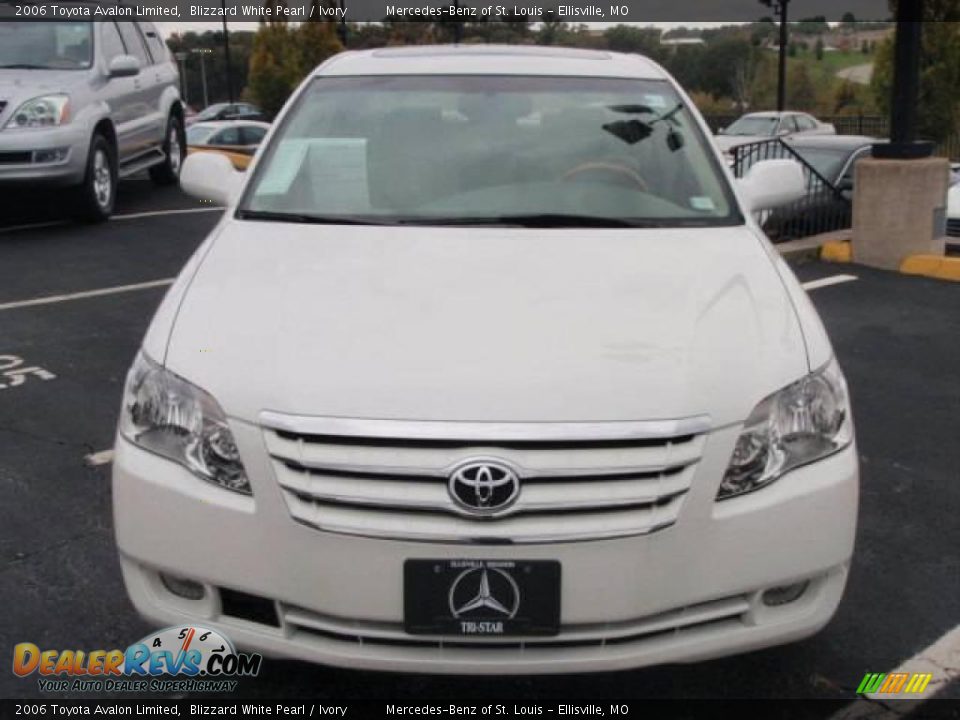 2006 Toyota Avalon Limited Blizzard White Pearl / Ivory Photo #2