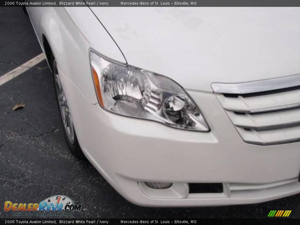 2006 Toyota Avalon Limited Blizzard White Pearl / Ivory Photo #4