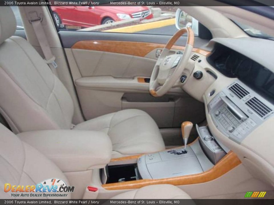 2006 Toyota Avalon Limited Blizzard White Pearl / Ivory Photo #17