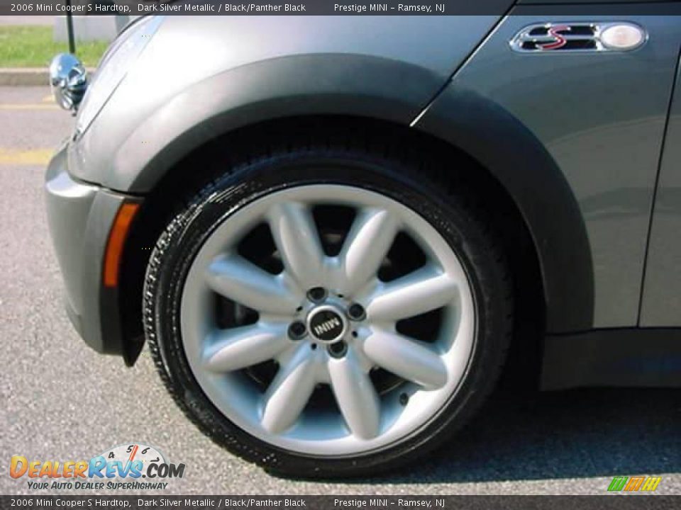 2006 Mini Cooper S Hardtop Dark Silver Metallic / Black/Panther Black Photo #3