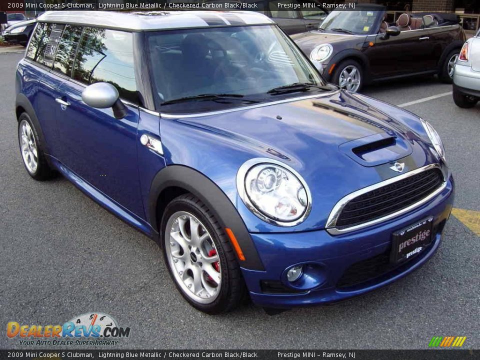 2009 Mini Cooper S Clubman Lightning Blue Metallic / Checkered Carbon Black/Black Photo #13
