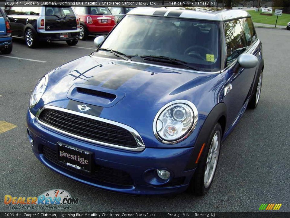 2009 Mini Cooper S Clubman Lightning Blue Metallic / Checkered Carbon Black/Black Photo #16