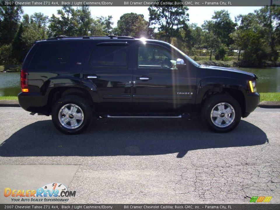 2007 Chevrolet Tahoe Z71 4x4 Black / Light Cashmere/Ebony Photo #1