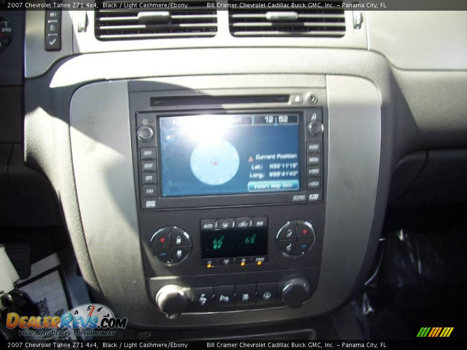 2007 Chevrolet Tahoe Z71 4x4 Black / Light Cashmere/Ebony Photo #10